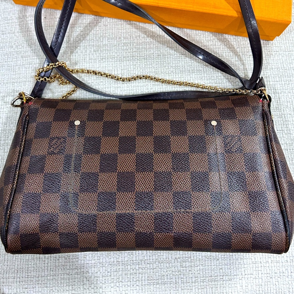 Louis Vuitton Brown Checkered Bag - Picture 15 of 15
